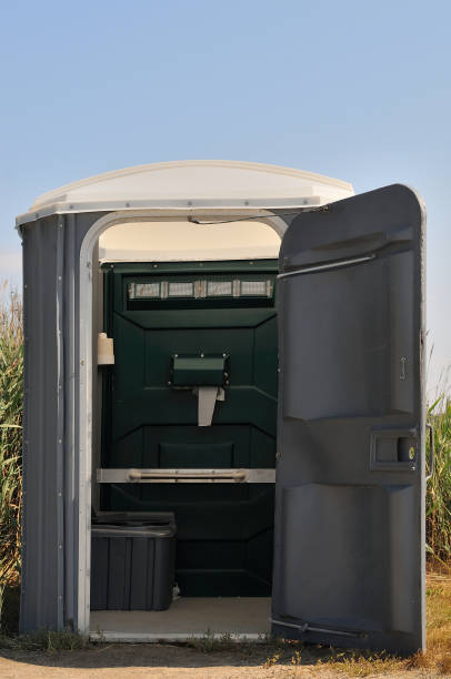Best Porta potty rental for festivals  in Fern Prairie, WA